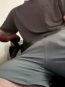 Snapshot of JayMac0 chatting on 09-14-25, 11:43 JayMac0 online show from 09-14-25, 11:43