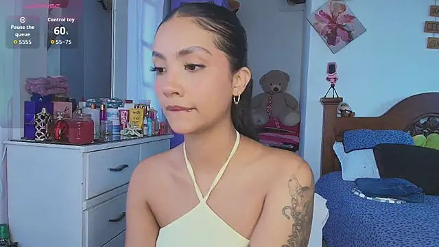 mia yireth online show from 11-15-25, 03:38