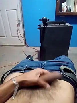 Vergudo19420 online show from 10-18-25, 04:58