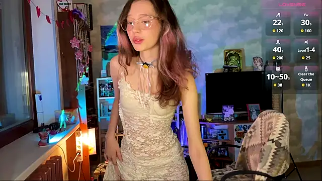 Snapshot of darling_darinka chatting on 03-10-26, 04:55 darling darinka online show from 03-10-26, 04:55