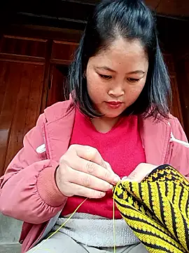 maycuc123 online show from 01-08-26, 01:44