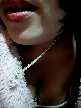 maycuc123 online show from 11-30-25, 02:56