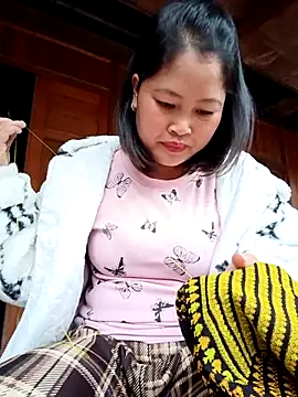 maycuc123 online show from 01-07-26, 01:32