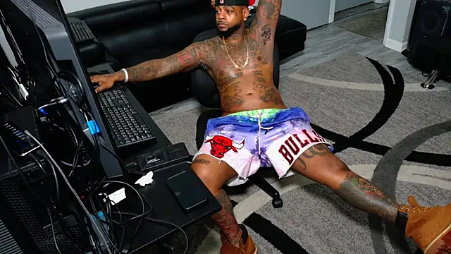 SLANGONDEMHOES online show from 02-13-26, 02:28