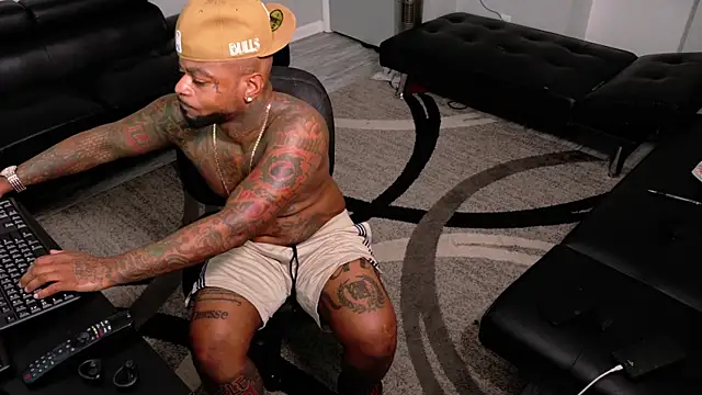 SLANGONDEMHOES online show from 04-16-26, 07:47