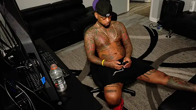 SLANGONDEMHOES online show from 03-09-26, 06:17