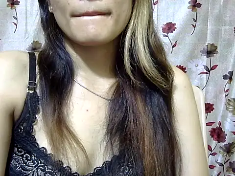 Amira90 online show from 10-11-25, 12:06