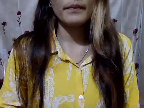 Amira90 online show from 10-18-25, 05:04