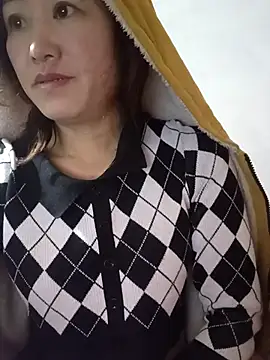 Snapshot of Fienjr chatting on 02-02-26, 10:31 Fienjr online show from 02-02-26, 10:31