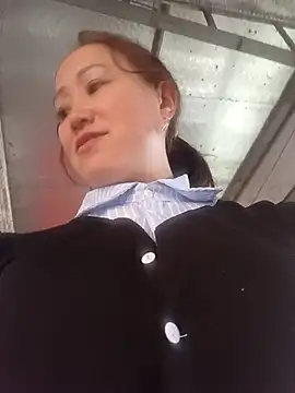 Snapshot of Fienjr chatting on 02-23-26, 02:46 Fienjr online show from 02-23-26, 02:46