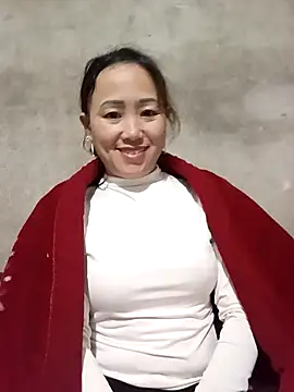 Snapshot of Fienjr chatting on 02-05-26, 02:18 Fienjr online show from 02-05-26, 02:18