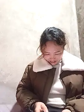 Snapshot of Fienjr chatting on 02-01-26, 02:37 Fienjr online show from 02-01-26, 02:37