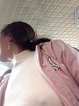 Snapshot of Fienjr chatting on 02-14-26, 05:51 Fienjr online show from 02-14-26, 05:51