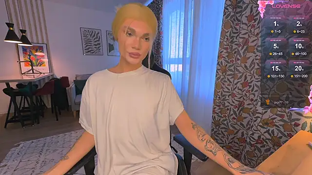 Snapshot of my-muse chatting on 10-03-25, 12:39 my-muse online show from 10-03-25, 12:39