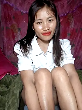 Snapshot of rubi_bae chatting on 04-29-26, 12:59 rubi bae online show from 04-29-26, 12:59