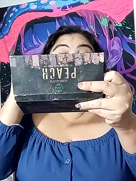 curvy diva  online show from 11-03-25, 08:29