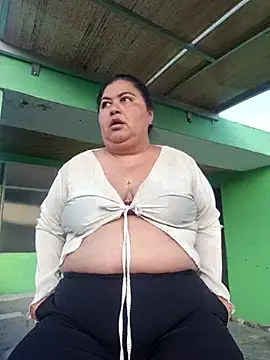 curvy diva  online show from 12-16-25, 10:36