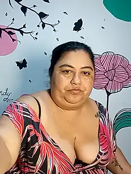 curvy diva  online show from 10-25-25, 11:09