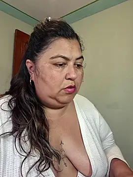 curvy diva  online show from 03-13-26, 12:43