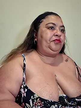 curvy diva  online show from 02-15-26, 11:20