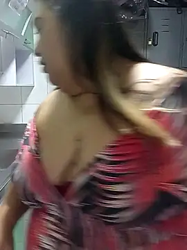 curvy diva  online show from 12-17-25, 10:42