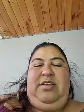 curvy diva  online show from 12-14-25, 08:58