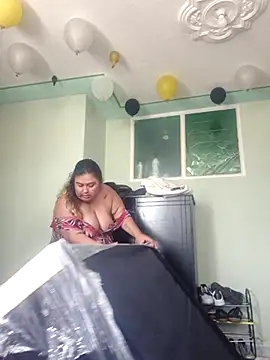 curvy diva  online show from 11-11-25, 02:56