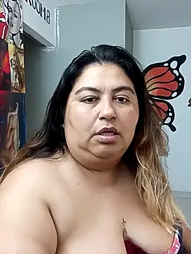 curvy diva  online show from 12-05-25, 11:20