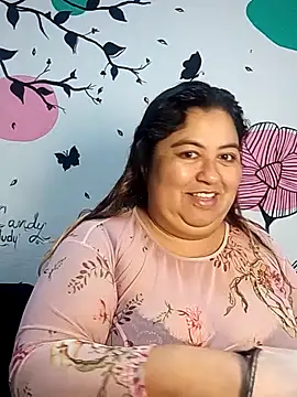 curvy diva  online show from 10-13-25, 11:23