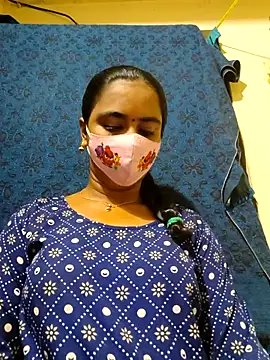 mini-queen online show from 02-20-26, 04:09