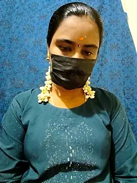 mini-queen online show from 11-30-25, 08:59