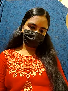 mini-queen online show from 12-21-25, 02:08