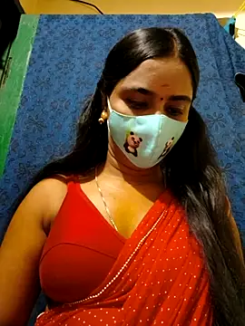 mini-queen online show from 10-30-25, 06:05