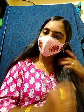 mini-queen online show from 01-13-26, 04:22