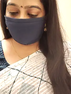 Snapshot of saritha29 chatting on 04-23-26, 04:52 saritha29 online show from 04-23-26, 04:52