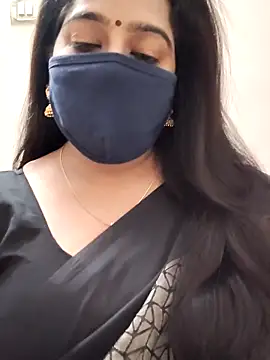 Snapshot of saritha29 chatting on 06-06-26, 09:58 saritha29 online show from 06-06-26, 09:58