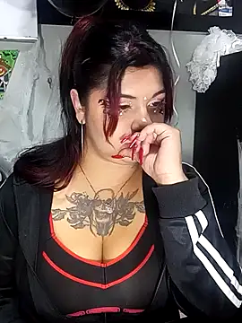 snow belle online show from 10-28-25, 08:24