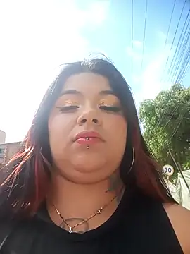 snow belle online show from 01-11-26, 02:57