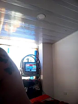 snow belle online show from 11-02-25, 07:08