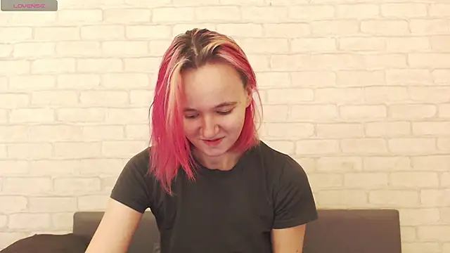 Ericha Stone online show from 11-03-25, 04:28