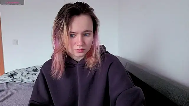 Ericha Stone online show from 05-07-26, 02:05