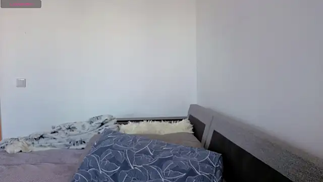 Ericha Stone online show from 05-06-26, 02:59