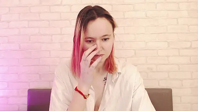 Ericha Stone online show from 03-08-26, 02:04