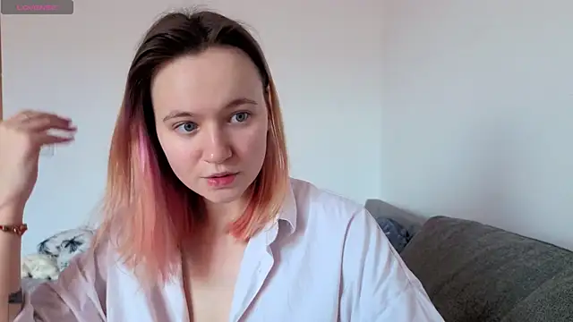 Ericha Stone online show from 05-04-26, 08:17