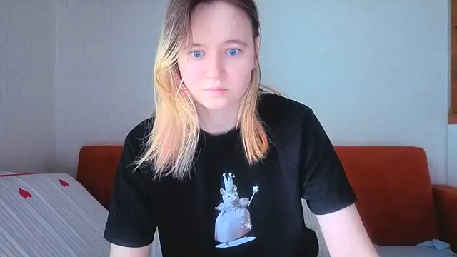 Ericha Stone online show from 07-16-26, 02:52