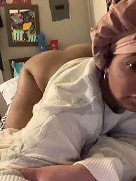 StylishEchium online show from 02-26-26, 05:35