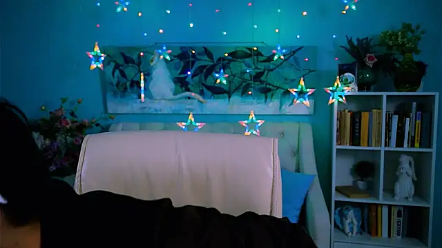 LauraDavidsons online show from 09-21-25, 04:23