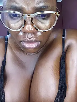 TheSpiceyQueen online show from 04-01-26, 06:48