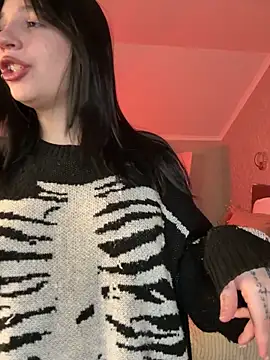 YourLittleDevil online show from 02-22-26, 05:32