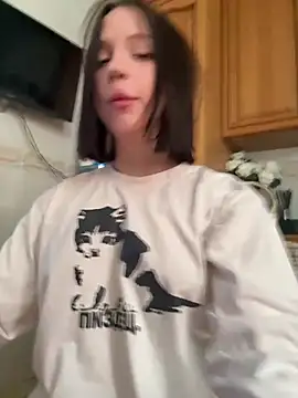 YourLittleDevil online show from 07-19-26, 06:22